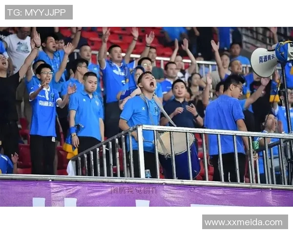 拉10打好谢幕战持续混中超！国安回购铜梁龙三杰吗？晓强回大连可两翼齐飞